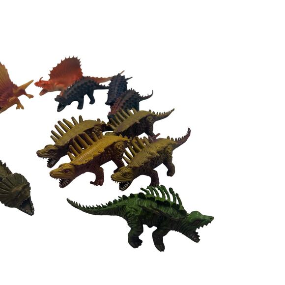 Vintage 1980's Dinosaur Lot Made Tiawan Duplicates 17 Plastic Figures Dino Play - Picture 8 of 10
